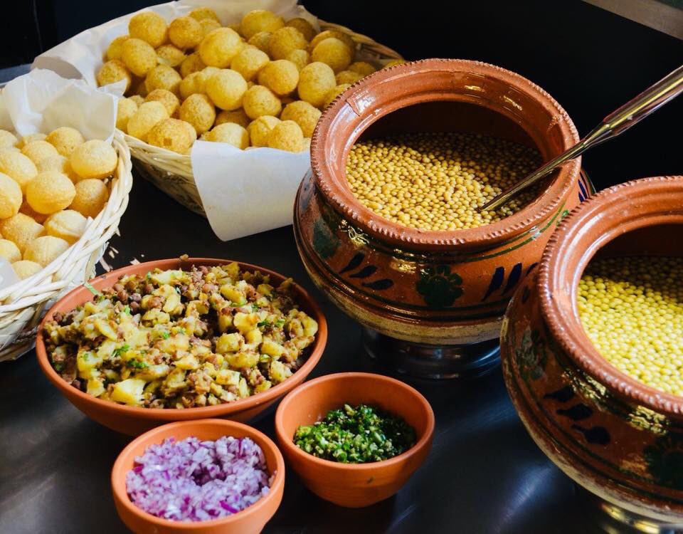 SpiceOven's tweet photo. Thank you for giving so much love to our Indian street food fest ......here is the glimpse of some of the food. Do come &amp; try if not already ! (Every Saturday of May 12-4pm) https://t.co/vyybipaNbJ