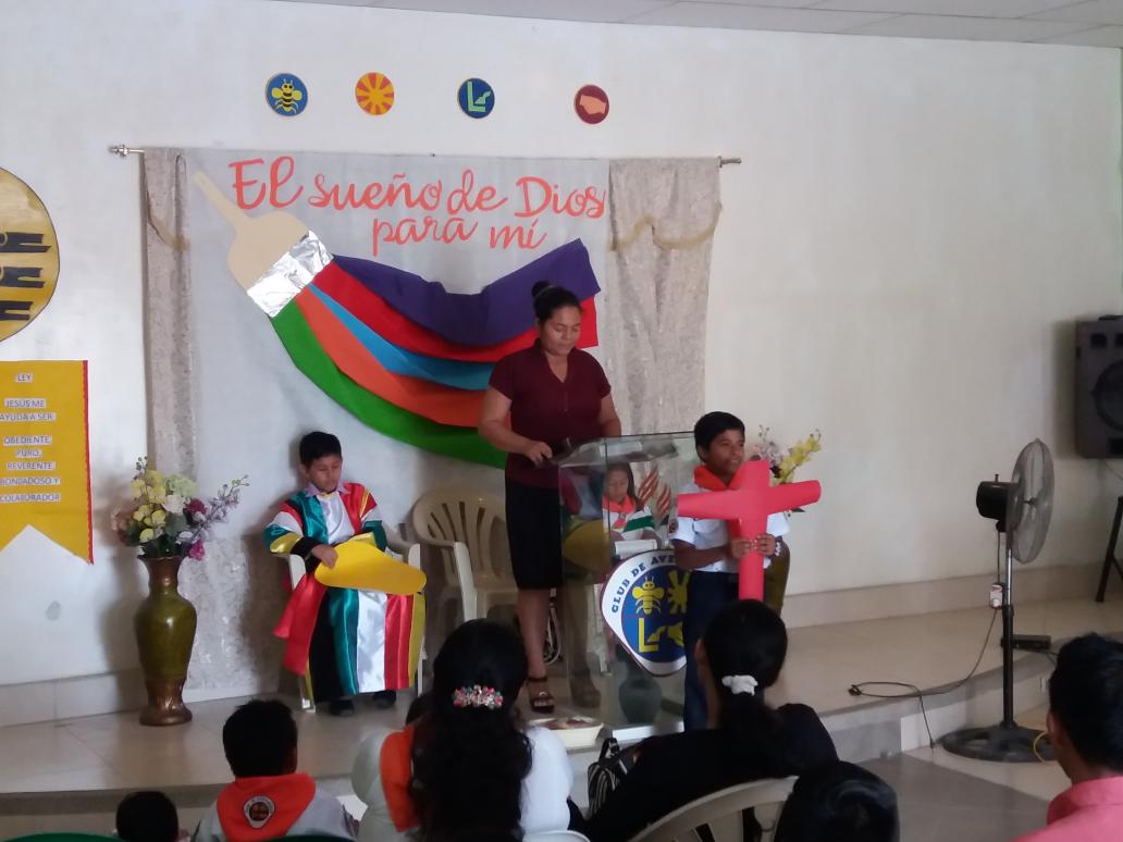 MilSan39's tweet photo. .@adventistasEC .@YanezWashington .@infantildsa .@MaryBaque7 .@xItsMs Distrito Perimetral Guayaquil celebrando el #DiaDelNiño y #DiadelAventurero con actividades en la comunidad y la Iglesia https://t.co/ora0U2TAyX