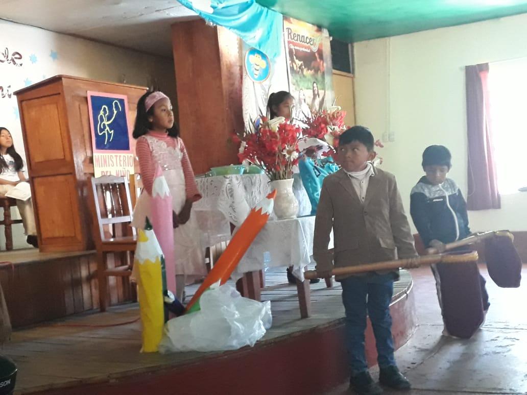 En  Haquira viviendo  el día del niño  adventista  #ElSueñoDeDiosParaMi @Pr_RaulYaranga  @ElizabethLlemp2  <a href="/YudyVilladeRome/">Yudy de Romero</a>