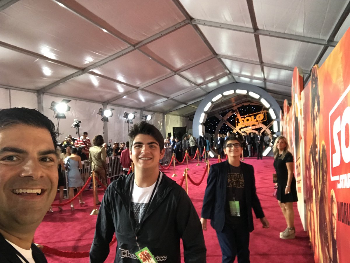 elcardenas's tweet photo. Before the VIPs and stars of #HanSolo arrived we walked the red carpet, soaked up the atmosphere and took photos with the #MilleniumFalcon! #SOLObration https://t.co/83yR2AxIjR