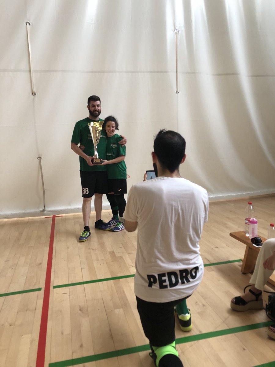 AlMayritKB's tweet photo. Al Mayrit Campeón de la XII Liga de Madrid.

Compromiso y esfuerzo!!! https://t.co/6UCWZuV8pT