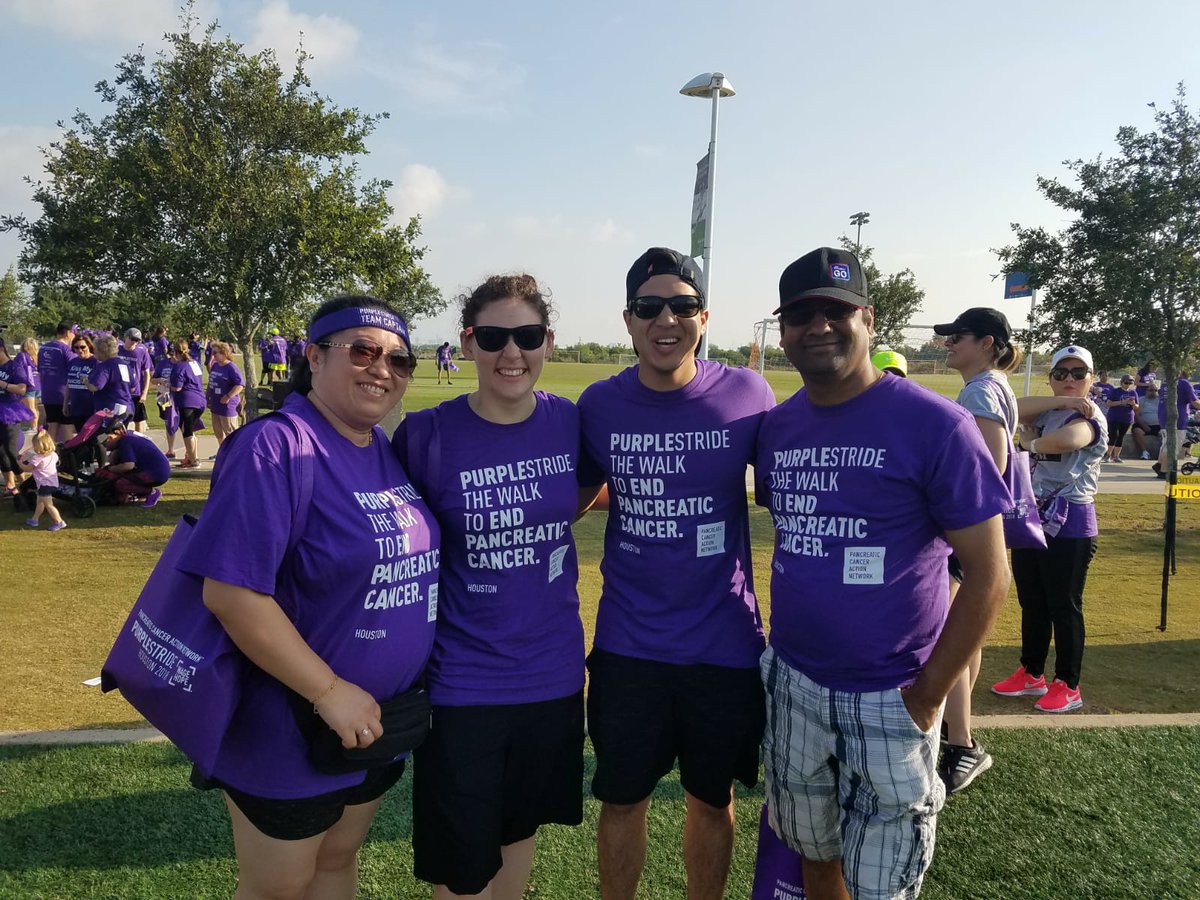 This morning our Customer Experience team took a walk with #PurpleStride to help end pancreatic cancer. #CEMEXCares #Fit4Life <a href="/CEMEX_USA/">Cemex US</a>