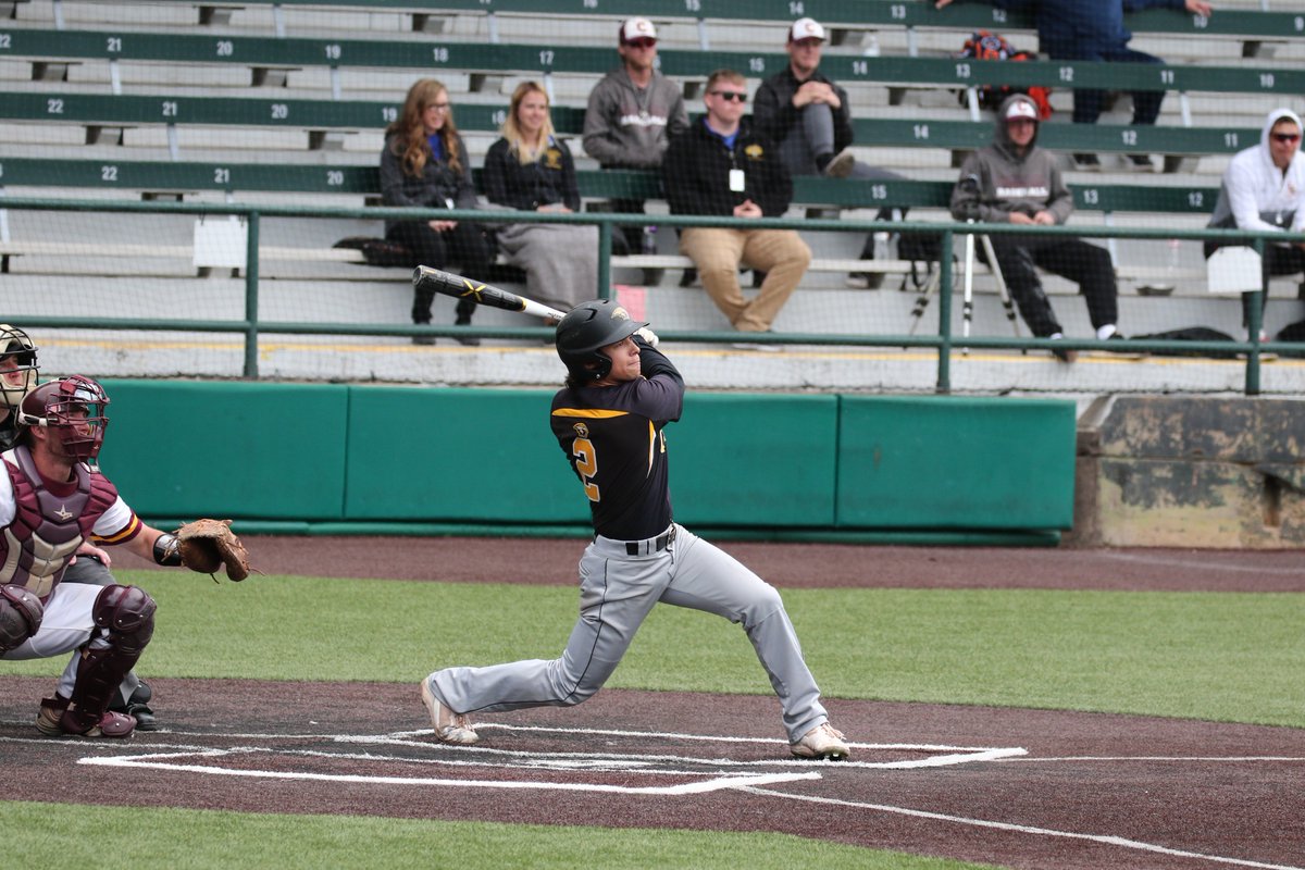 UW-Oshkosh Athletics tweet media