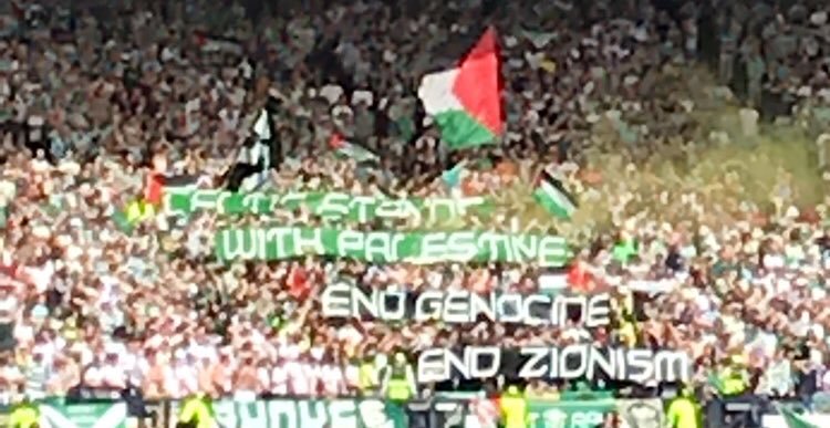 la_yujad_amal's tweet image. El Celtic de Glasgow vuelve a hacerlo: apoyar, pese a las sanciones, al pueblo palestino.
Hoy, en la final de la Copa de Escocia:
"Fin al genocidio"
"Fin al sionismo"
#FreePalestine ✌️🇵🇸✊
#Nakba70