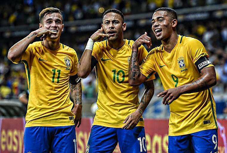 MotivacionesF's tweet photo. Fuertes candidatos a ganar la copa del mundo 🏆 https://t.co/f3nzp9BCnj