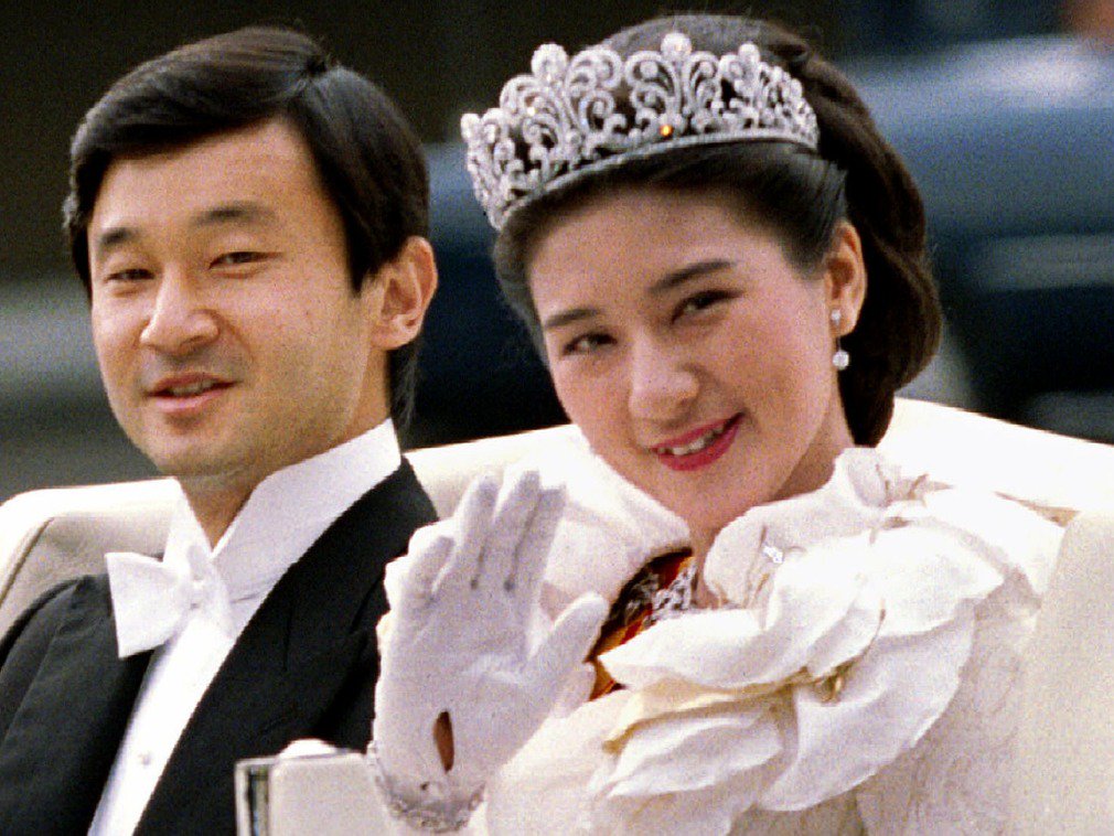 雅子様の若い頃が美しすぎる！美貌際立つファッション画像30選
