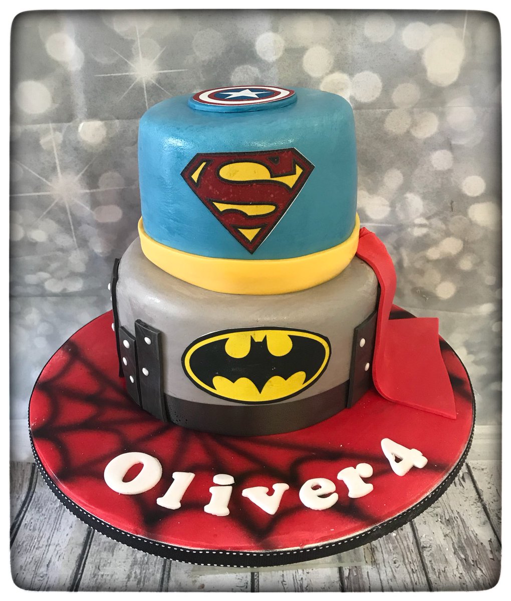 cakesbydesignnw's tweet photo. #caaaake https://t.co/XJh3WUpYRH