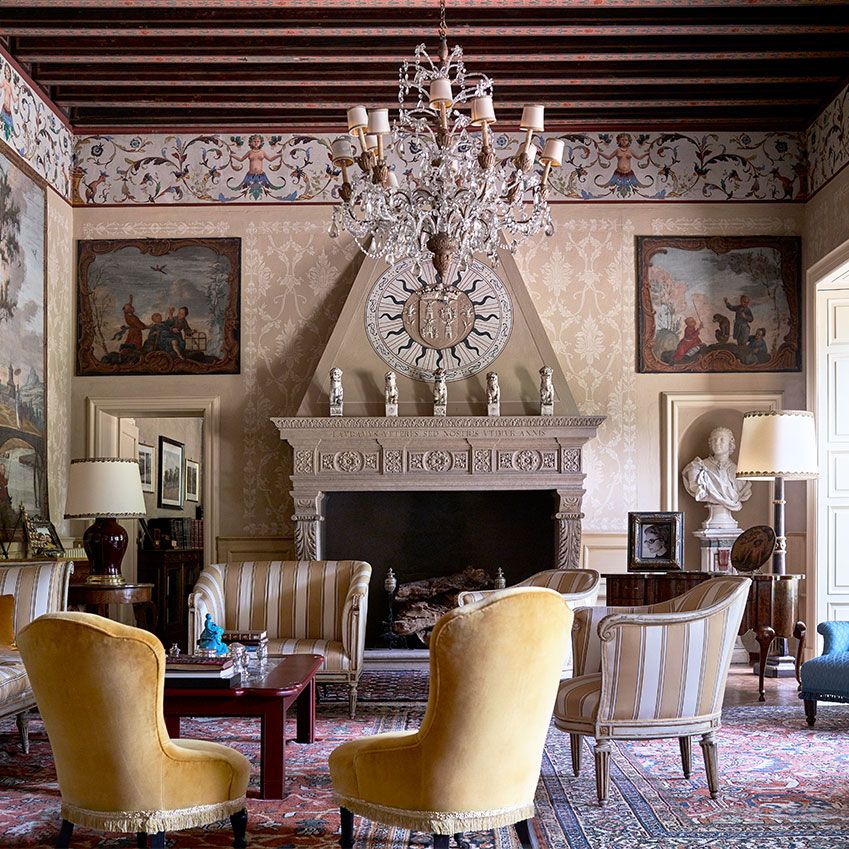 Decorated Renaissance Art Neoclassical Italian Villa Steeped