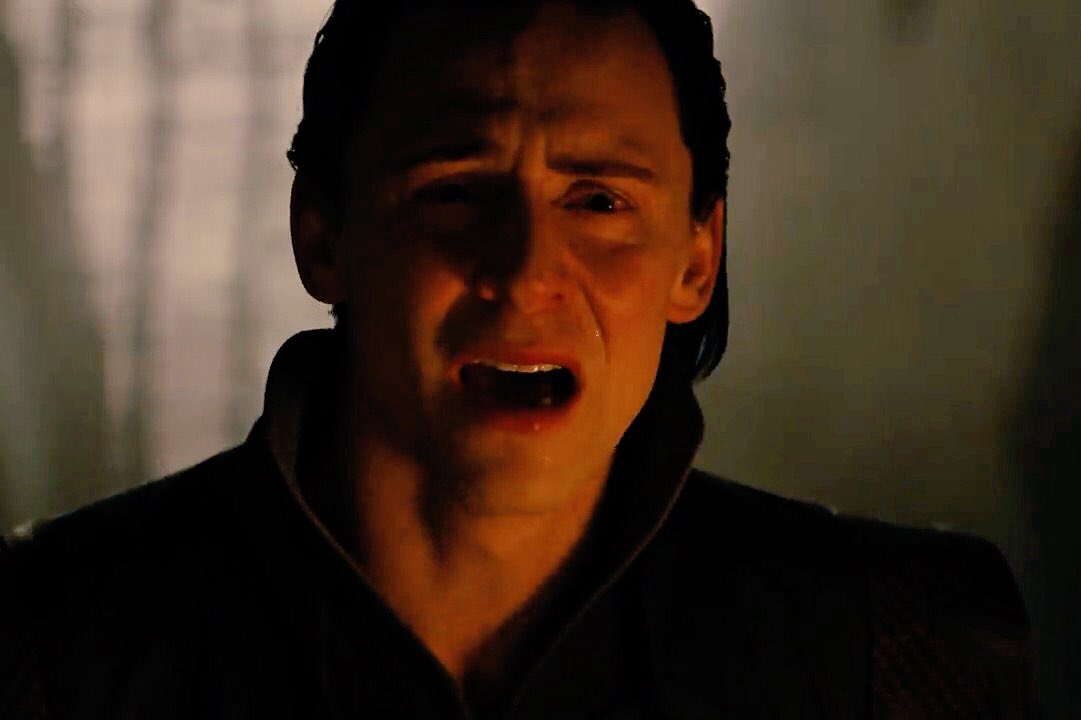 lhkmo_'s tweet photo. Why loki can't fight side by side with thor forever?Tell me!！😡😡😡
#Loki #LokiLives 
#JusticeForLoki  #BringBackLokiAlive
#lokideservesbetter https://t.co/tquT0tutIZ
