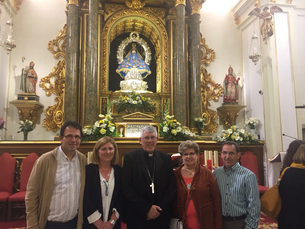IllescasParroq's tweet photo. #Seglares de #parroquia #Illescas de @ENS_Espana en la #vigilia #diocesana de #Pentecostes en #Sonseca https://t.co/LIK7j3LjNA