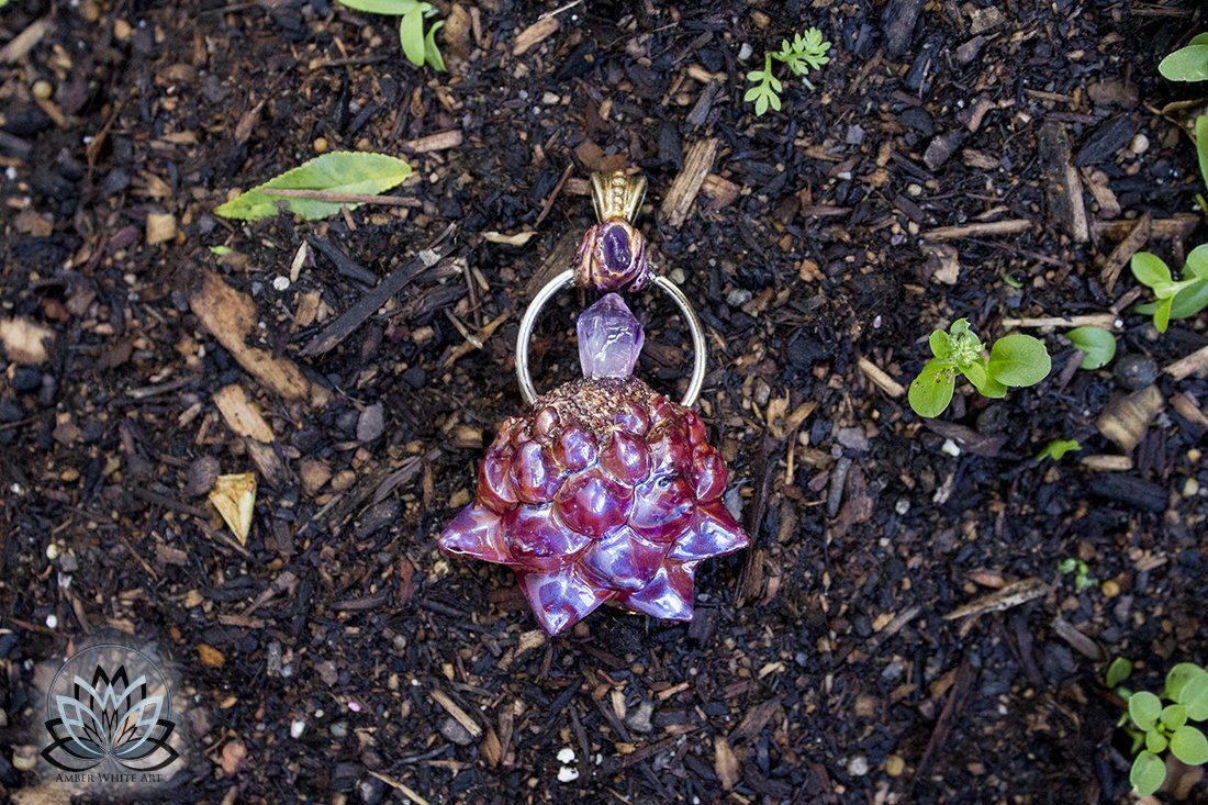 AwApendants's tweet image. Excited to share the latest addition to my #etsy shop: Fae Pinecone Pendant - Amethyst Crystal Quartz Point, a tumbled Amethyst &amp;amp; Crushed Pyrite - Purple/Metallic Magenta AwA Pinecone Pendant etsy.me/2wW3JbB #jewelry #necklace #purple #amethyst #pineconependant