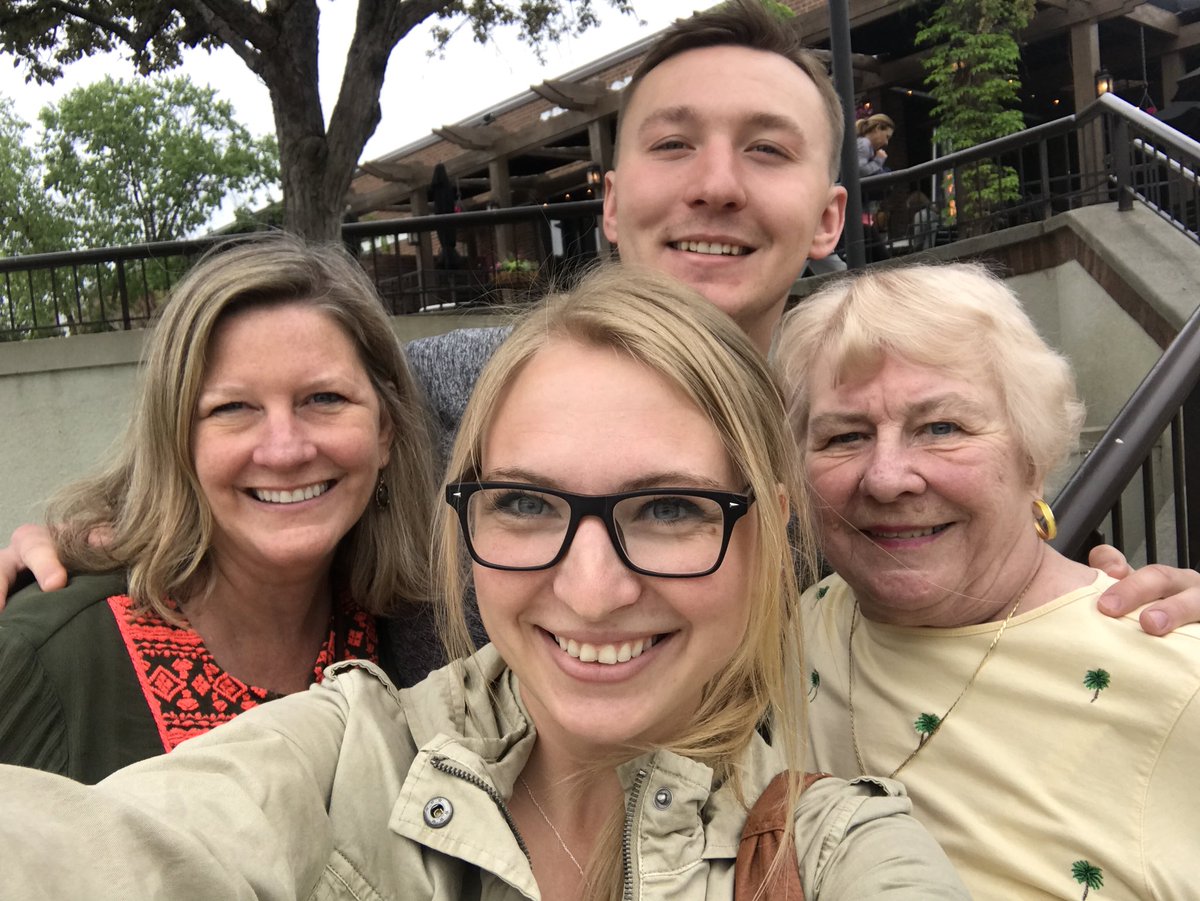 SarahLynn7658's tweet photo. #familytime https://t.co/WPi36kmj8t