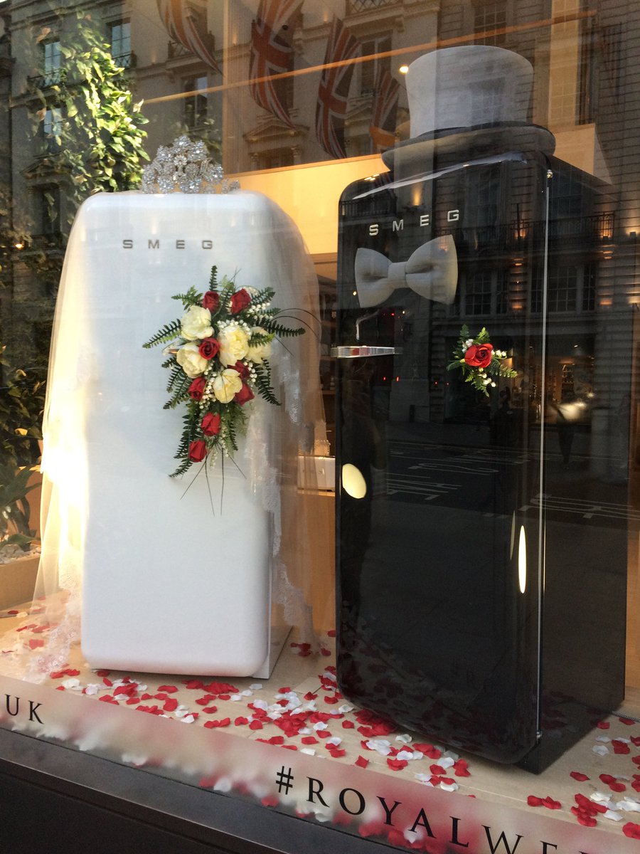 _stratospheric_'s tweet photo. @smeguk #RoyalWedding2018 #cashingin https://t.co/iED7ci8dcm