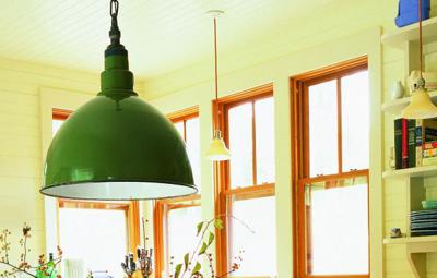 deblordrealty's tweet photo. These hanging fixtures add brightness and style to any room in the house. https://t.co/0jYEU5YOwo https://t.co/hr58QQObbU