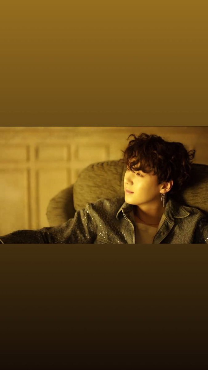suga206's tweet photo. #iVoteBTSBBMAs @BTS_twt ♥️♥️ https://t.co/VNOz3Cmb4W