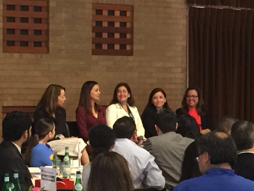 SVLatinoLeaders's tweet photo. Inspirational speaker panel sharing their experiences #SVLLS18 #EsTiempo https://t.co/dgIhJYi0S6