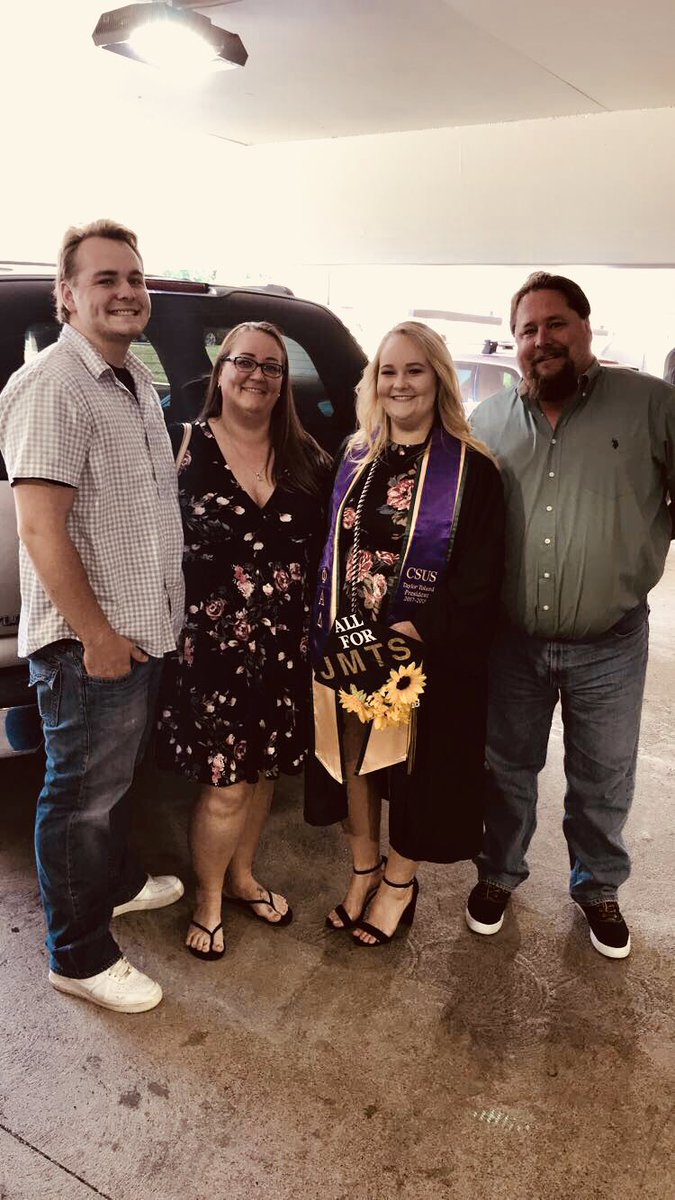 cma_mama's tweet photo. This is JMTS #FamilyFirstAlways #SacStateGrad https://t.co/qB9trRCeoe