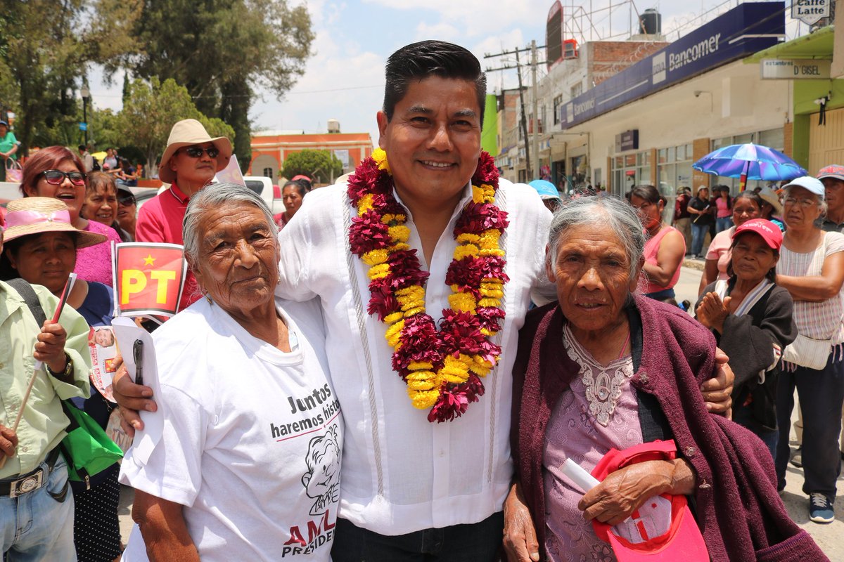 MarioRomero80's tweet photo. "Juntos iniciemos la construcción de una nueva nación", enfatizó 
César Morales Niño @cesarmoralesn al arranque d su campaña rumbo a la diputación local 05 Nochixtlán
#JuntosHaremosHistoria
#PT #MORENA #PES @PT_Oaxaca @pulsopoliticoax @LaondaOaxaca @OaxacaesNoticia @OaxacaPrensa https://t.co/bftHBWhvO6