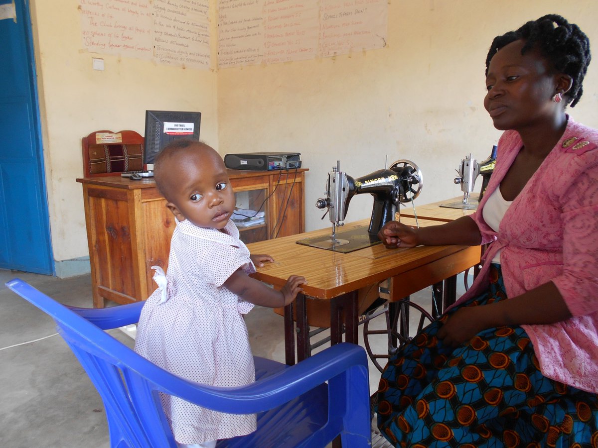 balukujames1's tweet image. She made it one year! 
#levina