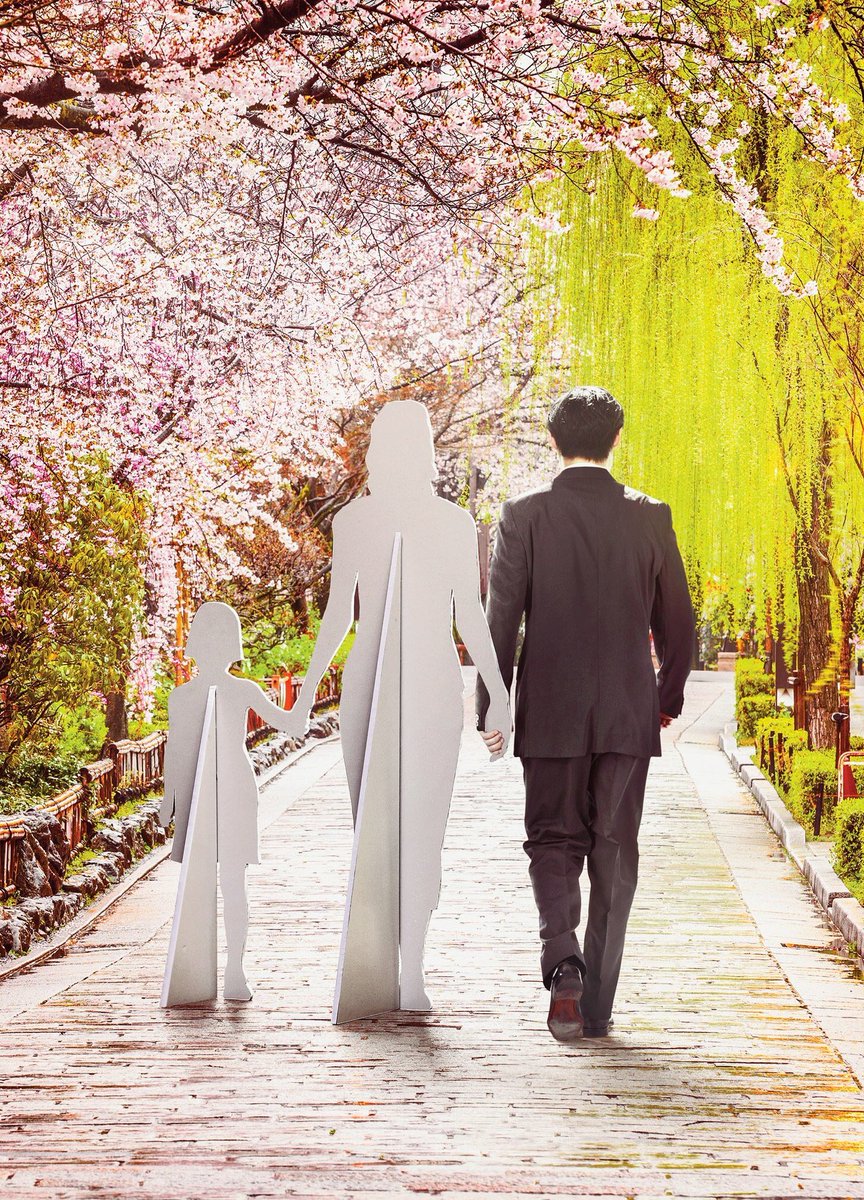 walidjoumblatt's tweet image. احاول ان افهم الى حد ما عرس العرش البريطاني .لكن اذكر بازدرائي لسياسته الاستعمارية  التاريخية ومأساة شعب فلسطين و اخرها مجازر غزة فان آخر همي هذا العرس وهذه الطنطنة الاعلامية ودم الشهداء في غزة وفلسطين لم يجف .حتى الحد الادنى من الحياء لا تملكونه .لعنة النكبة باقية الى الابد