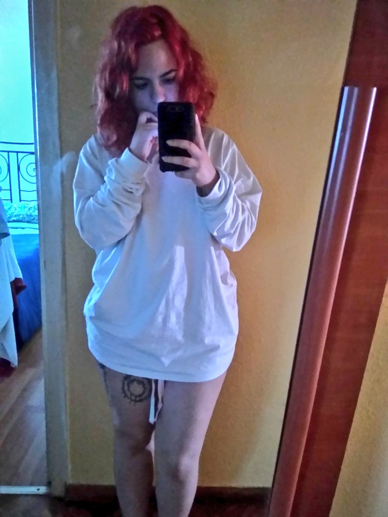 Daeva_tw's tweet photo. Al fin después de una semanita sin verme,  les doy la grata noticia que a partir del lunes volveré a emitir! 😍
Mis amores, quiero veros a todos! 💖💖💖💖
#chicawebcam #trabajoenwebcam #chicatw #cute #pelirrojaypeligrosa https://t.co/hgI6XaLKtp