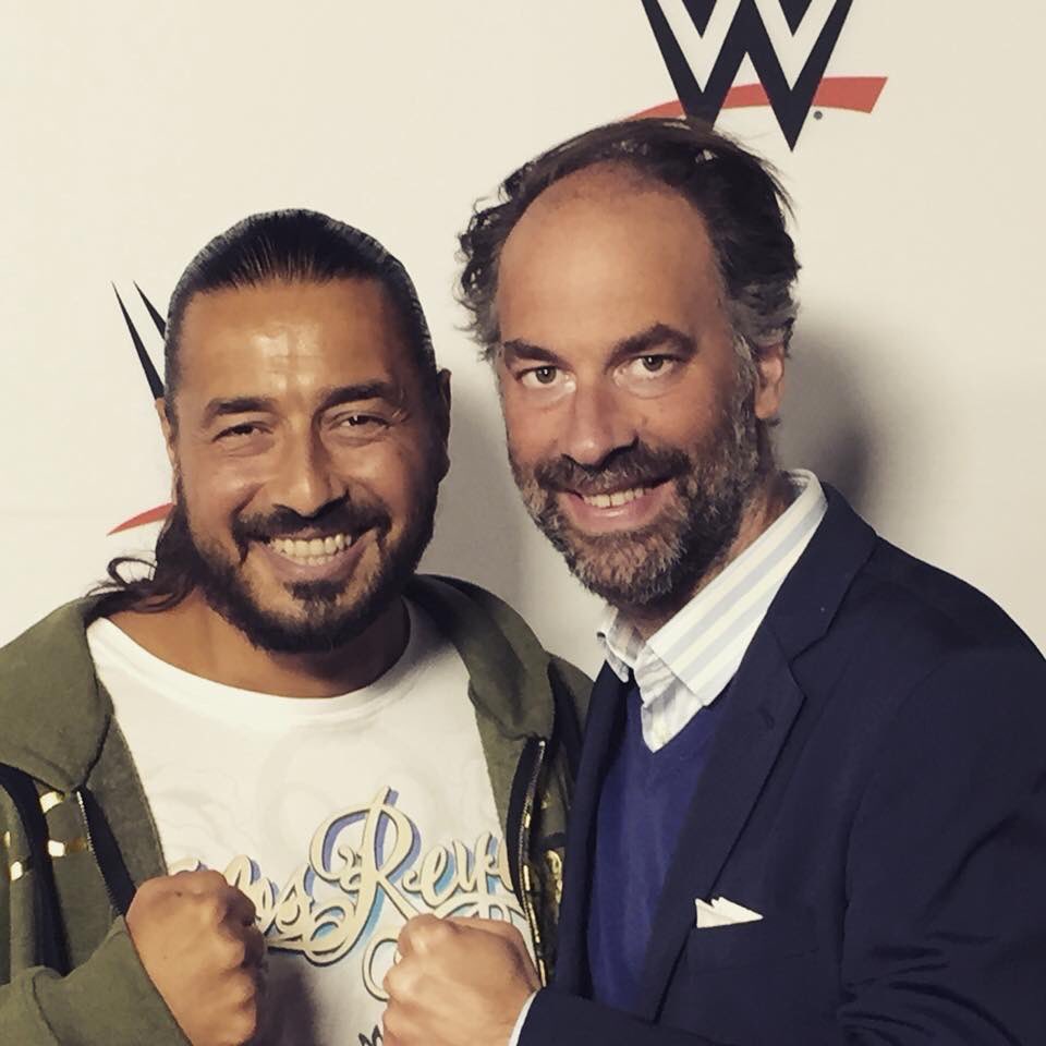 moundirofficiel's tweet photo. Avec the boss of @W9 pour une belle soirée avec @WWE à Bercy . Mais où est the @pgledan incroyable ça 😂😂😂😂😂#Dscommunication 💪🏼💪🏼❤️❤️ https://t.co/HYfQm7M7Rg