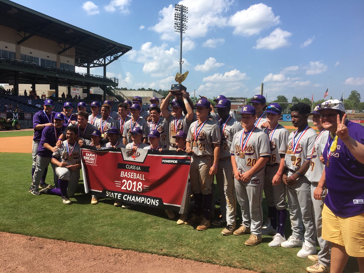 dchsjaguars's tweet photo. It’s a Great Day to Be A Jaguar! https://t.co/PinGgi551f