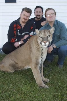 KyleWiegers's tweet photo. Show me a colder pic... I’ll wait #Trailerparkboys https://t.co/j2iy4zYJP5