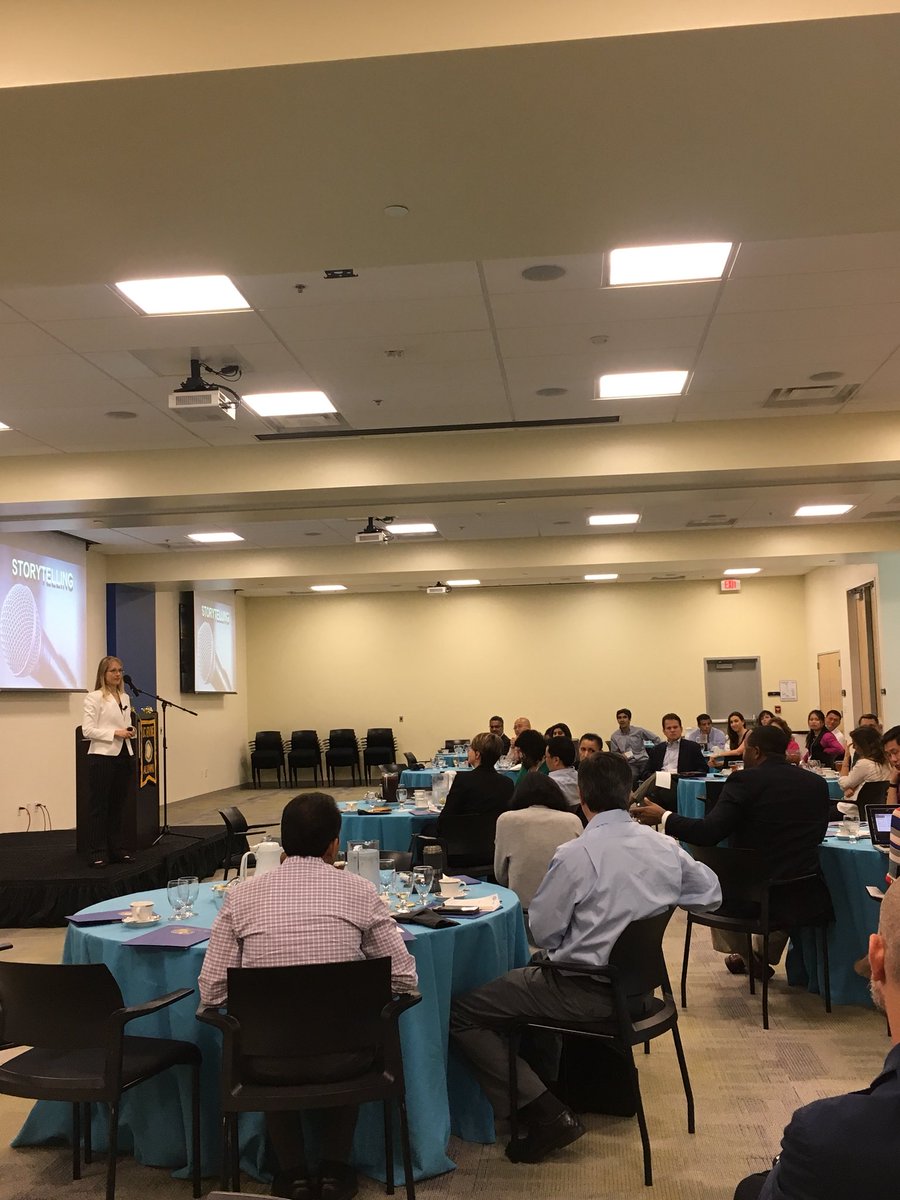 RaslynRendon's tweet photo. @ActToCap Bri McWhorter is training UCI Alums on how to up their public speaking game! @UCIrvineGD @UCIAA #UCIGradAlum #UCIGradSuccess https://t.co/QsgbCUslsz