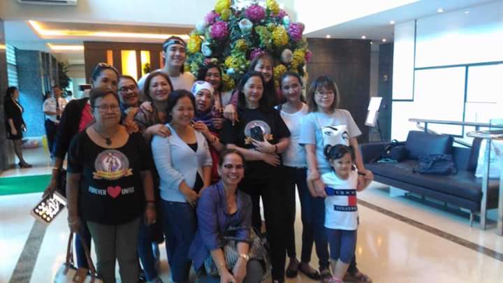 AmorMoreno5's tweet photo. Walang Iwanan! 
Forever Yours Tomiho Only! 
#Happy29thMonthsaryTOMIHO https://t.co/uSZbbQ0l2k