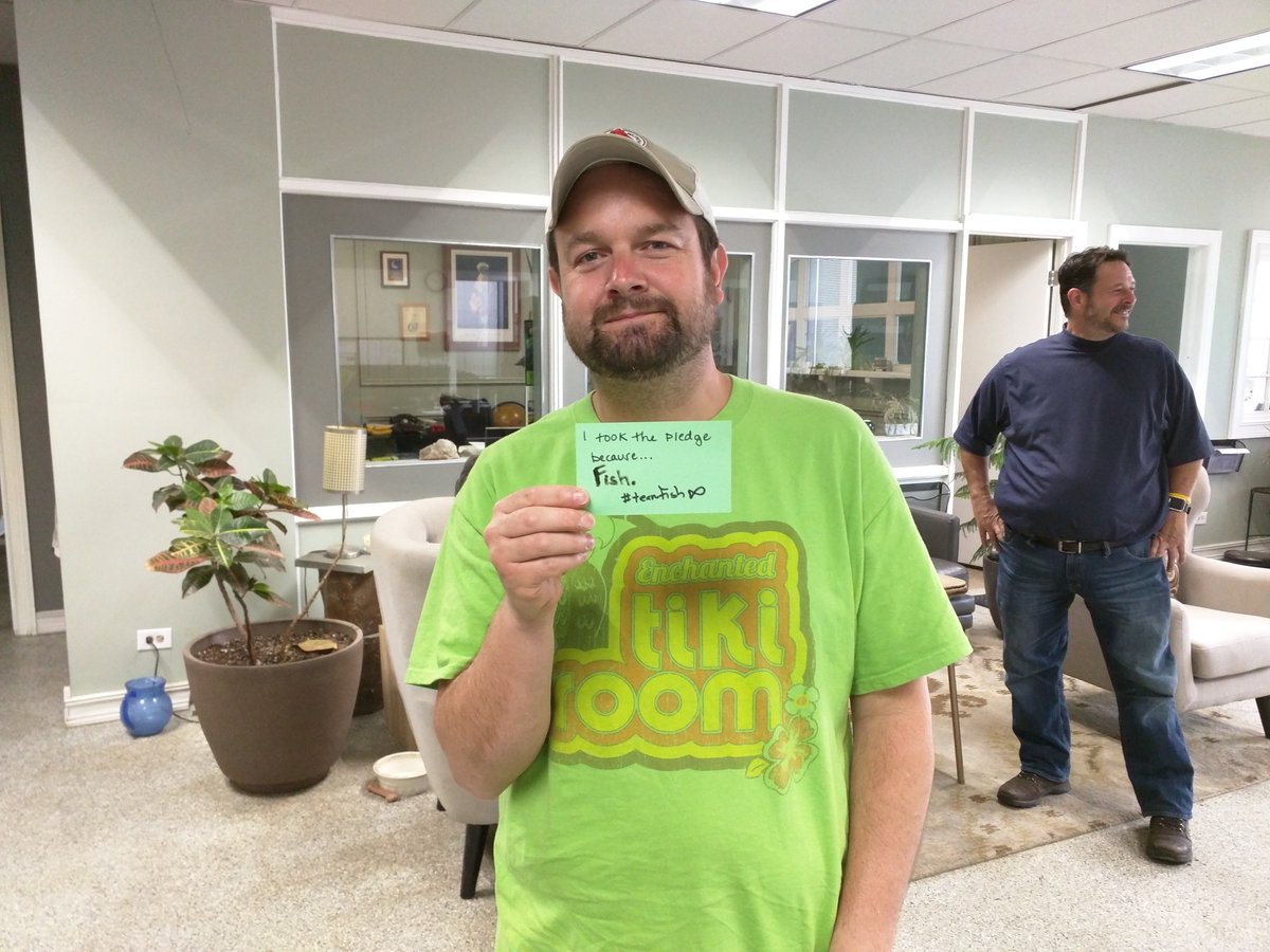 ToxicFreeMW's tweet photo. Thanks to all that came out for our #CGGcelebration. Most importantly to @digrightin for hosting & brewing the compost tea. We sold 61 gallons of compost tea, raising $350 for our pesticide reduction work. Fantastic end to #CGGweek https://t.co/LWbwBSsltY https://t.co/C3UyWZVHq9