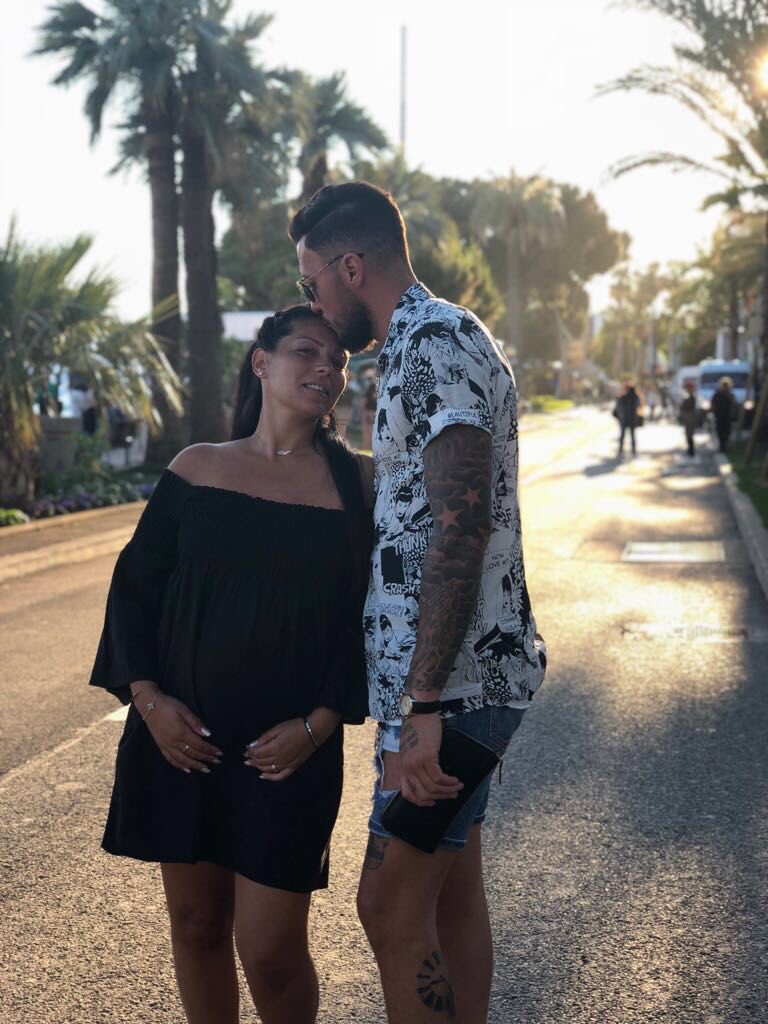 sophialazare_s's tweet photo. Notre amour est éternel, une évidence ❤️#amour #evidence #me #you #bonheur #futuremaman #futurepapa #followme #happy #photography #CoupleGoals https://t.co/2yjIfroMhC