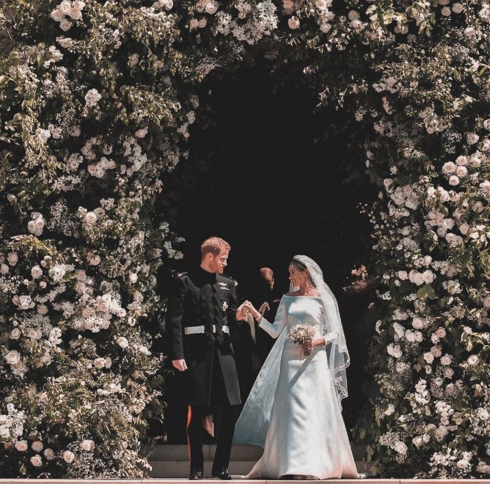 donuts_harry's tweet photo. Черт, это красиво 
#RoyalWedding https://t.co/9QL7G49wPj