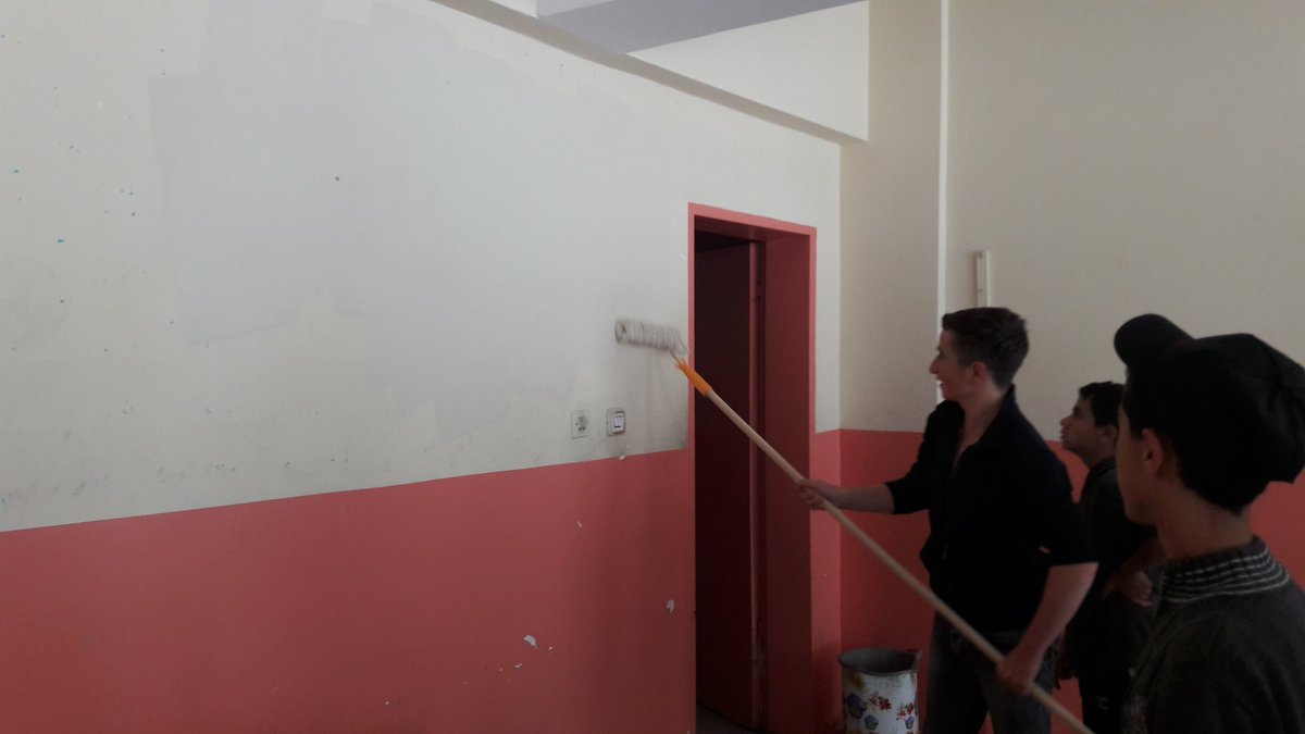 5Merkezi's tweet photo. Gençlik Projeleri Destek Programı 2016\1 Kapsamında Gençlik Ve Spor Bakanlığı Tarafından Desteklenen  Projemiz Kapsaminda genclerimizle kardes okul boyama etkinliklerimiz.
 #GSB
@ysmnkrblt06
#gencliksporbak
#GSBgenclikproje
#MUHAMMETCARTI
#VANÇATAK https://t.co/My5DhuVmlX