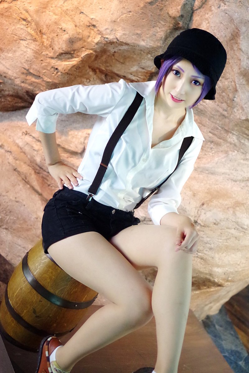 そるく Cosplay ワンピース カリーナ 昨夜はone Piece Film Goldの放映だったそうで 久しぶりにタワーでハロウィンの時のお写真を