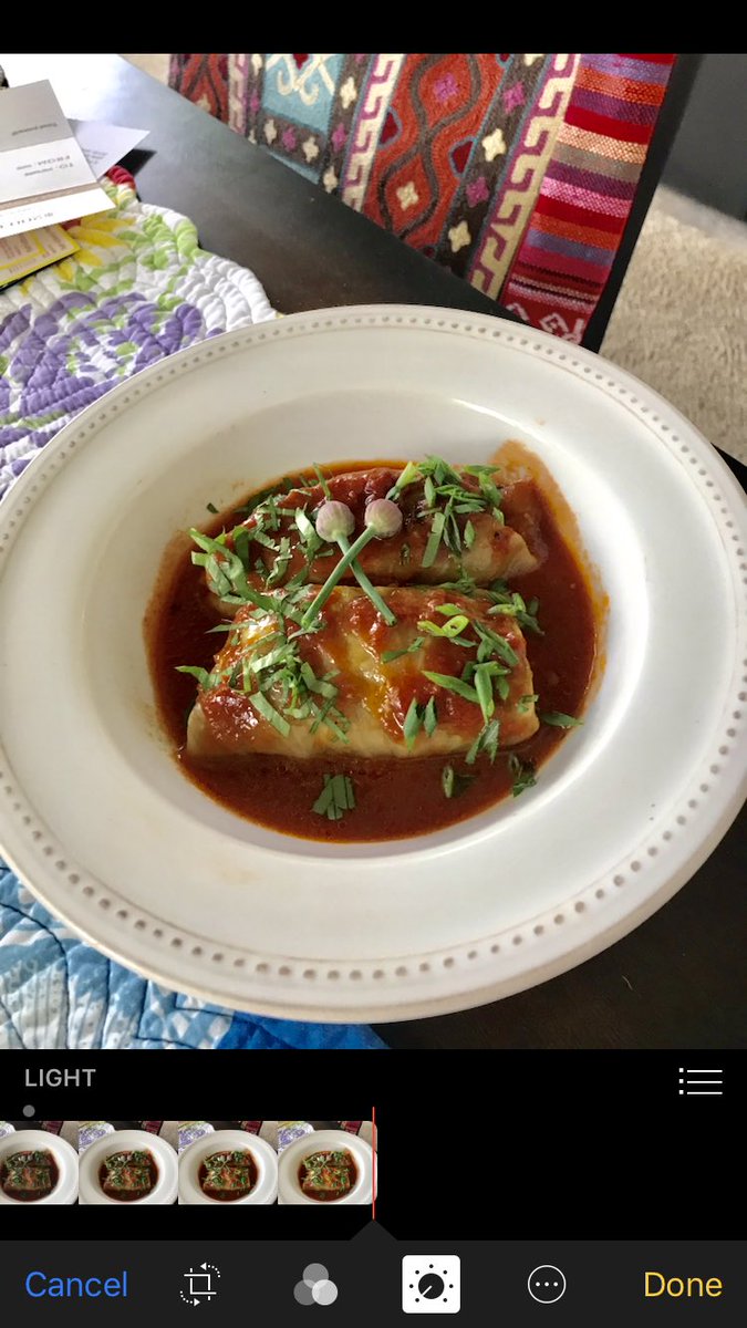 gniklex's tweet photo. @GordonRamsay have a bite https://t.co/8eCkl0SGNv