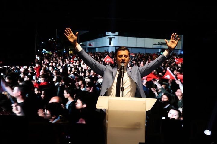 vahapakay59's tweet photo. Teşekkürler Çerkezköy 🇹🇷🇹🇷🇹🇷
Binlerce Atatürk ve Cumhuriyet sevdalısı hemşehrimiz ile 19 Mayıs Atatürk’ü Anma Gençlik ve Spor Bayramımızı çoşkuyla kutladık. https://t.co/gid6G9RM42