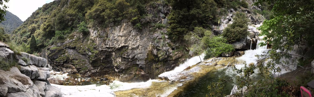 _allyavila's tweet photo. The beautiful view made the 3.5 mile hike each way worth it 😍 https://t.co/7NTkbTpxNU
