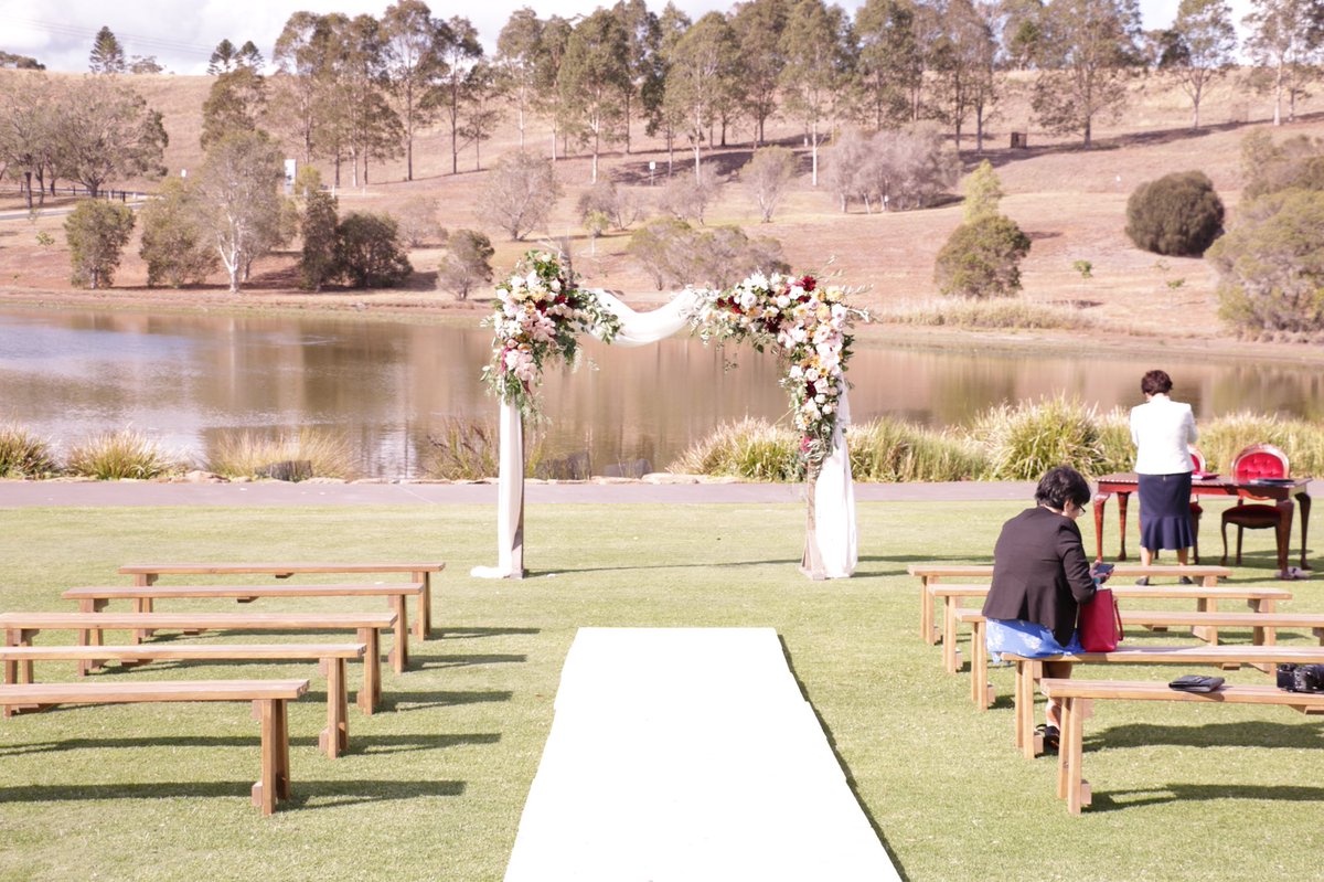 PropGarage's tweet image. Had the pleasure of setting up the wedding ceremony for Brooke and Johnny at Mount Annan Botanic Gardens! Featuring our large brown wooden arbor, wooden benches, vintage French table, rustic brown trestle tables and our new custom-made wooden aisle runner!

#propgarage #rustic