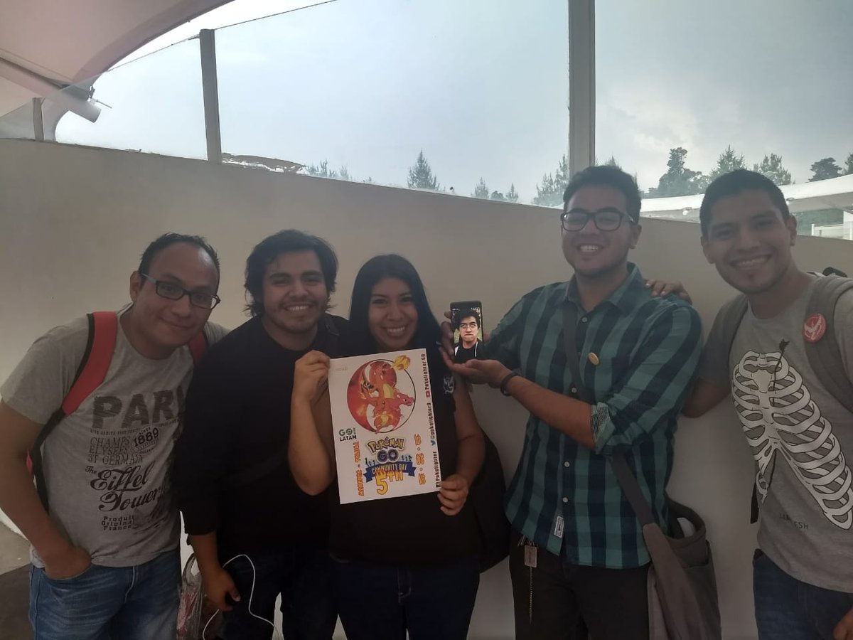 shaolinrick9's tweet photo. @johnhanke #HolaNiantic #GoHubMexico haciendo historia https://t.co/lfSu4kUUVk