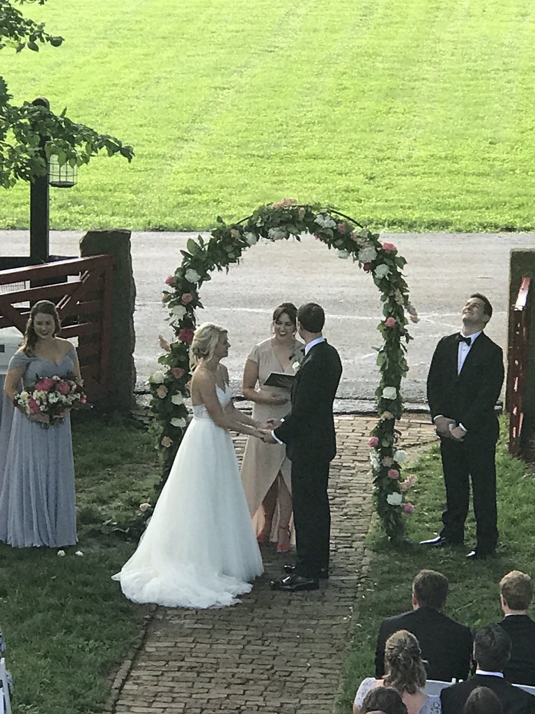 StringsinOne's tweet image. Love playing for this beautiful couple at The Hermitage Farm in Goshen, Ky. #StringsinOne #wedding #beautifulcouple #ceremony