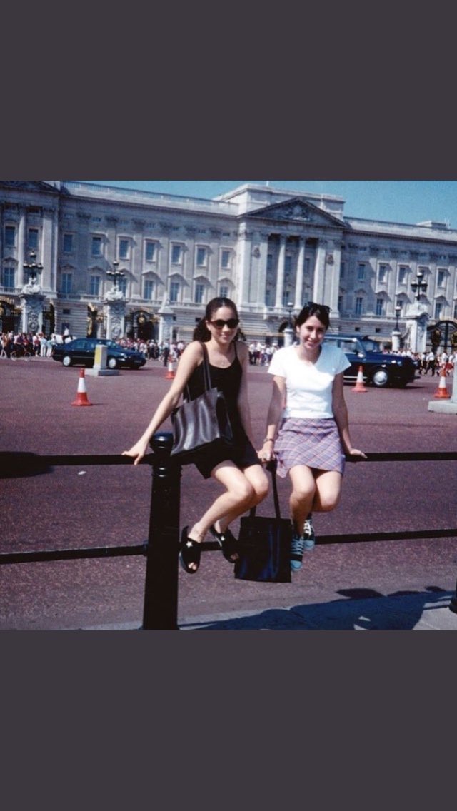 fray_foto's tweet photo. Recuerda que los sueños se vuelven realidad #RoyalWedding https://t.co/ihrl1K1uJv