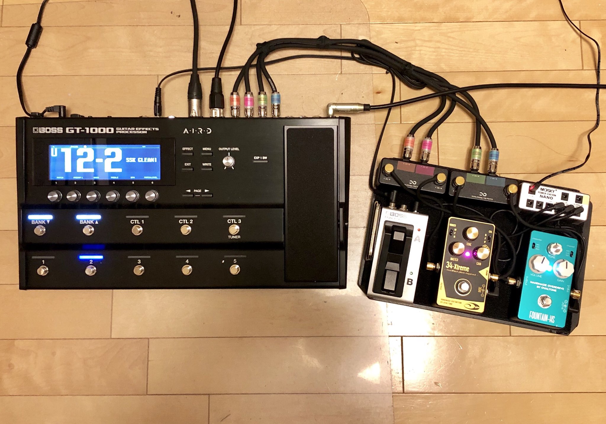 b*s様 BOSS GT-1000 箱無し　おまけつき BOSS ( ボス ) GT-1000 専用キャリングバッグセット（CB-BU10
