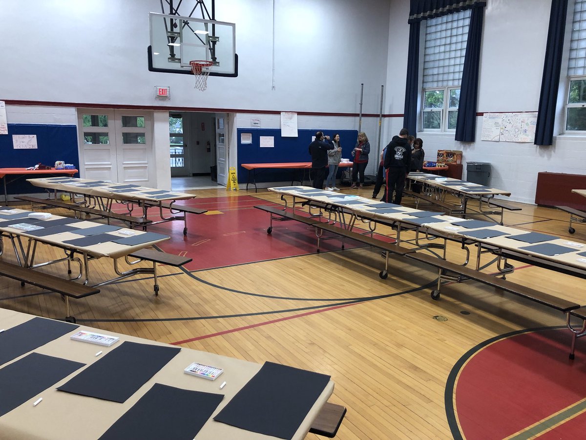 Principaljess's tweet photo. It’s amazing what can happen in less than 12 hours for a beautiful cause when two like-minded communities come together. #paramusstrong #cavonation @VillanoElem @EmersonSupt @Paramus_Schools https://t.co/Tmk44c4M60