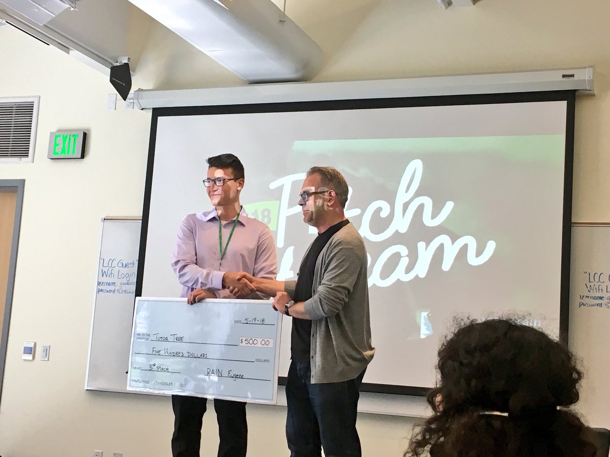UOregonLCE's tweet photo. Congratulations to 3rd place winner @JoinTutorTree @eugenerain #Pitchstream https://t.co/UQ0J6WfygJ