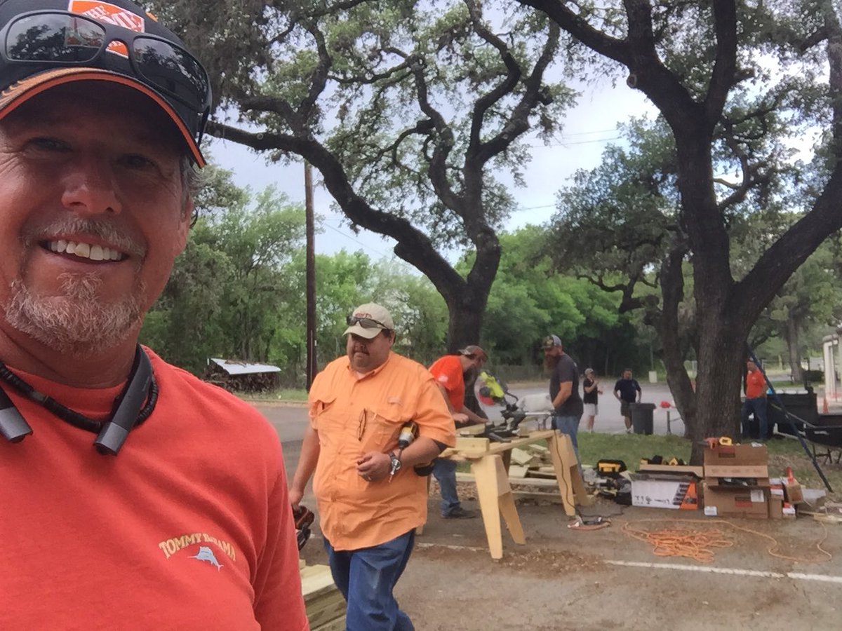 Michael Bell tweet media