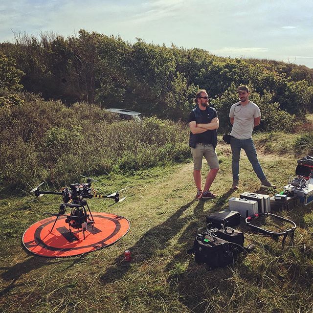 beehiveaerial's tweet photo. Filming on the beach in Liverpool for an exciting new drama with @flyingcameracompany. The mighty @vulcan_uav Raven flew like a dream with the @freeflysystems #movipro, @arri #alexamini, #zeisssuperspeeds and #rtmotion lens control system.
.
.
.
#filmmak… https://t.co/JcHxB3uANq https://t.co/zpyhdtoGrq
