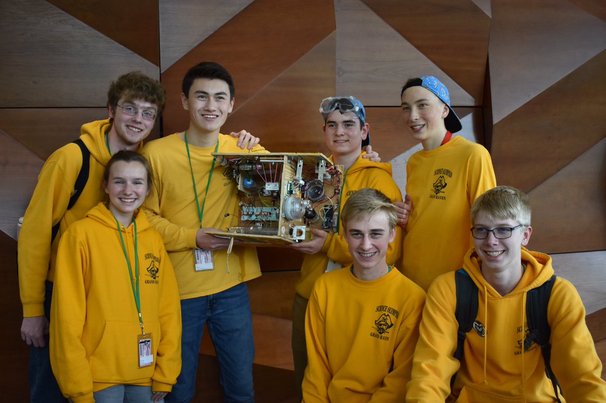 TheBucsBlade's tweet photo. Juniors Thomas Draper and Nolan Ruble competed in Mission Possible. #missionpossible #ghhs #bucs #gobucs #ghhsso #scienceolympiad #SO2018CSU https://t.co/J364XzHNaw