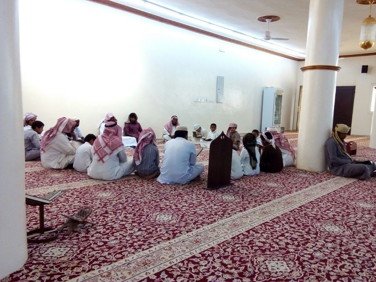 ridaan4's tweet photo. اليوم بداءت البرامج الصيفية لتحفيظ القران الكريم بجامع والدة الشيخ ابراهيم السبيعي في روضة الهضب للكبار والبراعم ، https://t.co/5vfRc0LClw