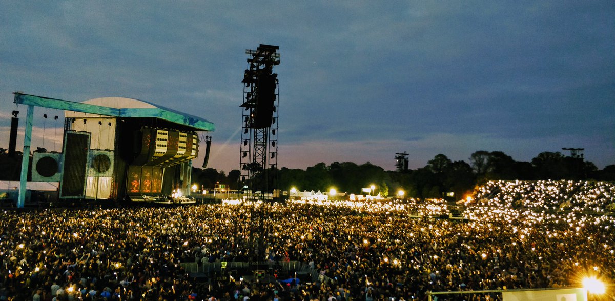 matthewdoreilly's tweet image. Incredible show and atmosphere from @edsheeran this weekend in Phoenix Park! ✨🎶